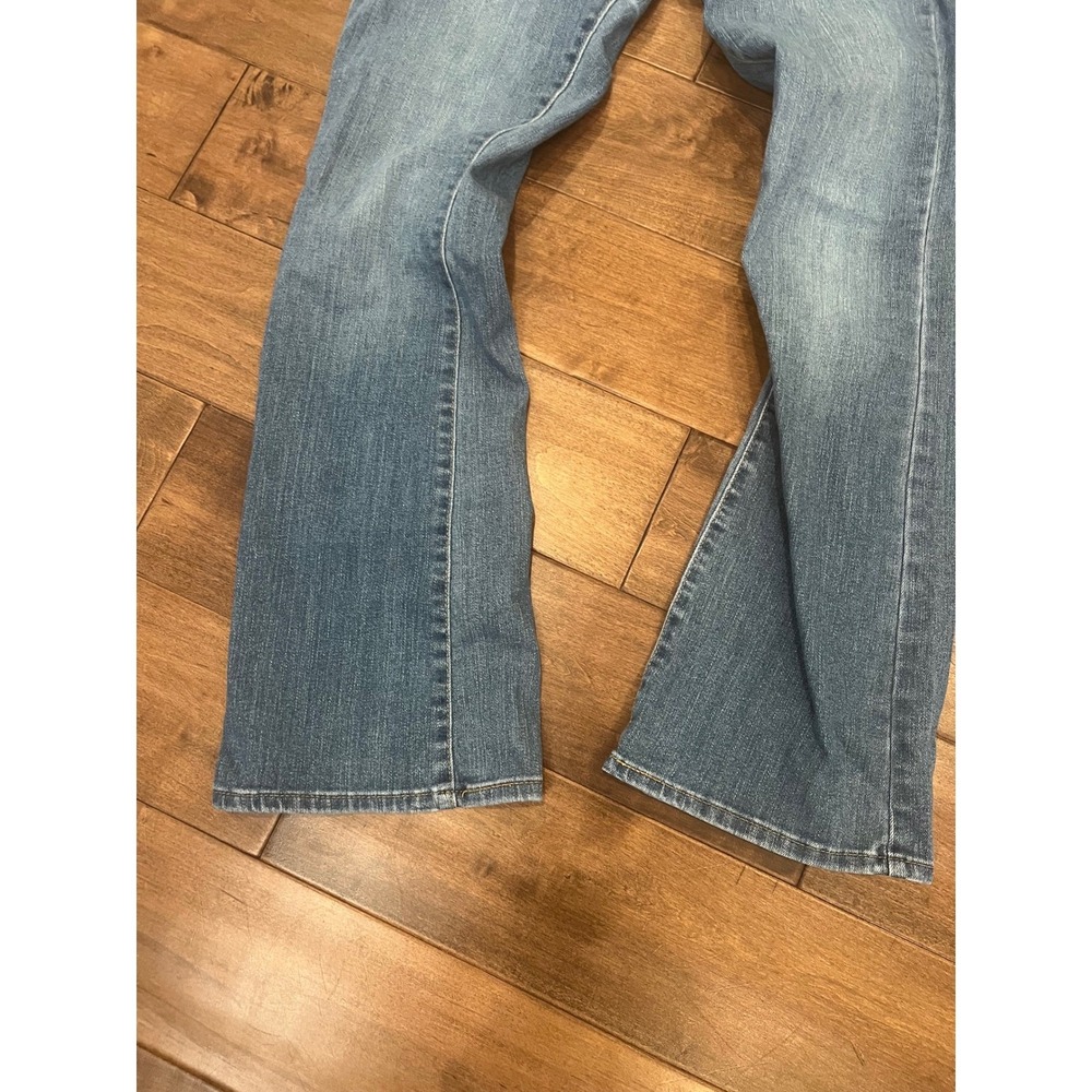 Signature Levi Strauss & Co. Womens Modern Bootcut Jeans, Blue Denim - Picture 2 of 6